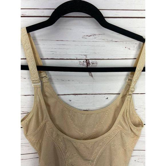 Panties Plus Tan Beige Size 1X Adjustable Straps Shaper Camisole Tank Top - Picture 5 of 7